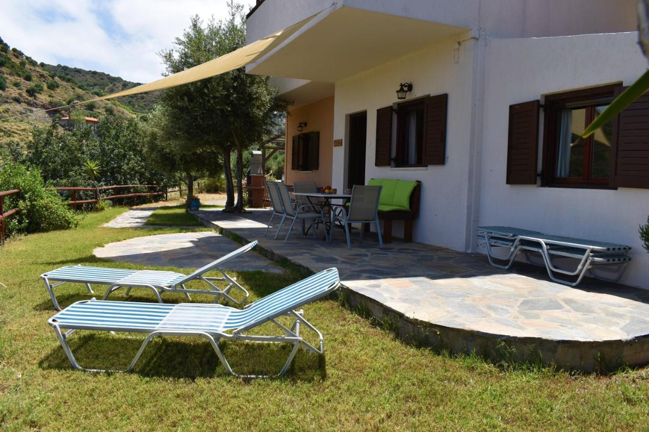 מוכלוס Vaia Villas מראה חיצוני תמונה