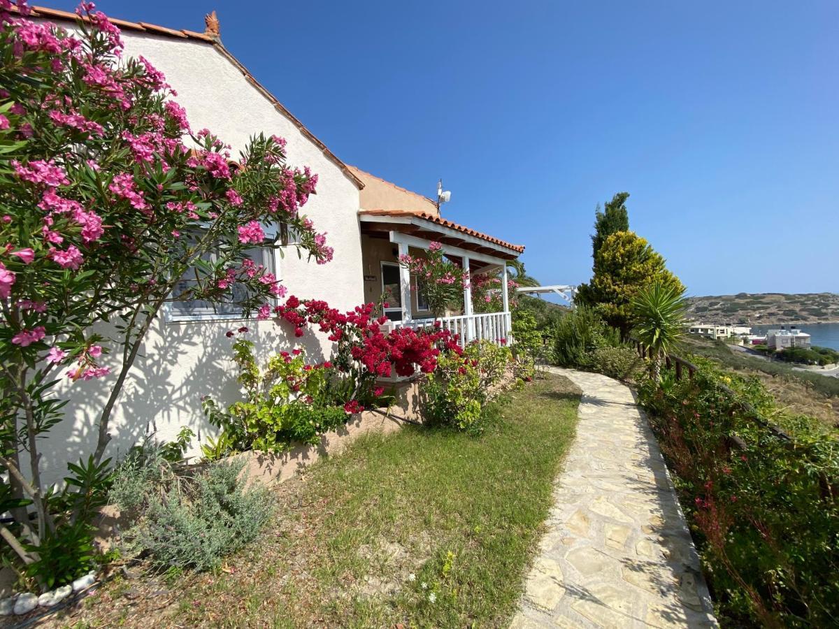 מוכלוס Vaia Villas מראה חיצוני תמונה