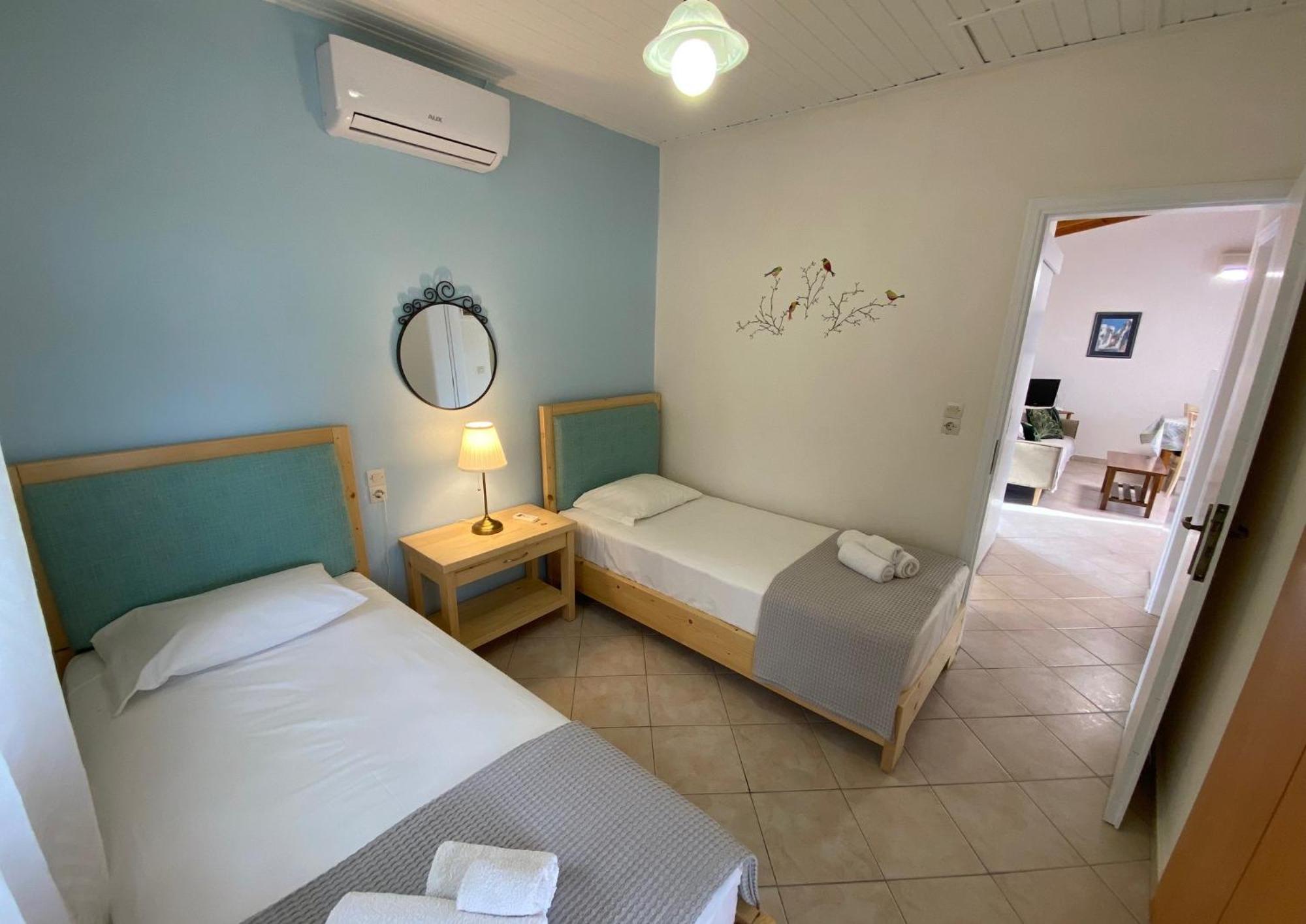מוכלוס Vaia Villas מראה חיצוני תמונה