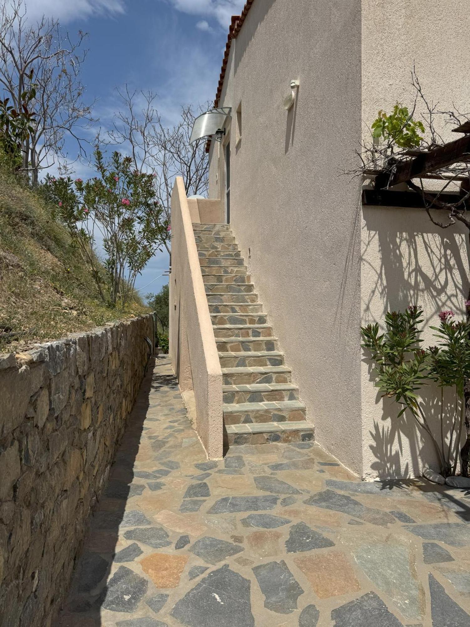 מוכלוס Vaia Villas מראה חיצוני תמונה