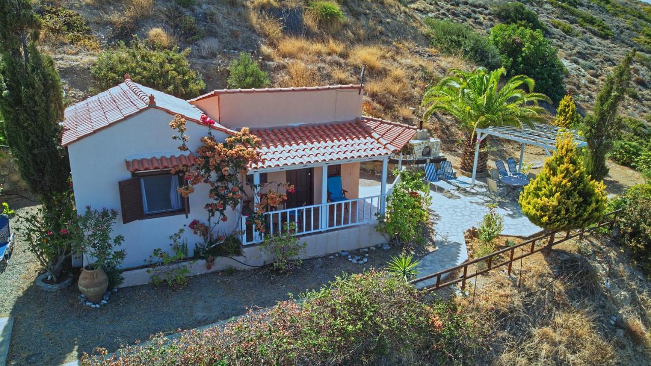 מוכלוס Vaia Villas מראה חיצוני תמונה